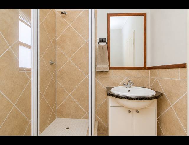2 BEDROOM APARTMENT FOR SALE IN DOUGLASDALE